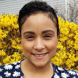 Meet your Posher, Annia